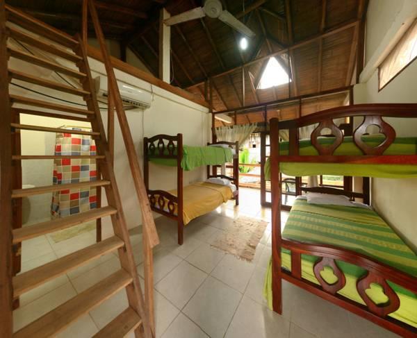 Hotel Sumpa Montañita Buitenkant foto
